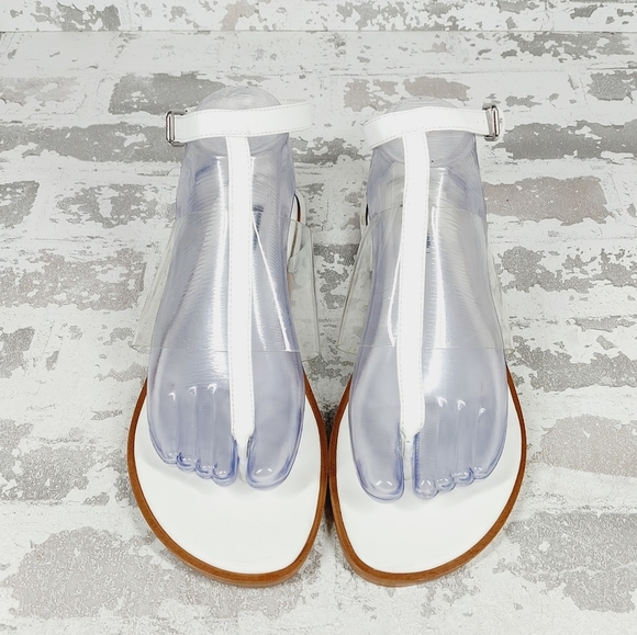 New DKNY Women's Ava Ankle-Strap Thong Sandals D654 - Picture 1 of 12